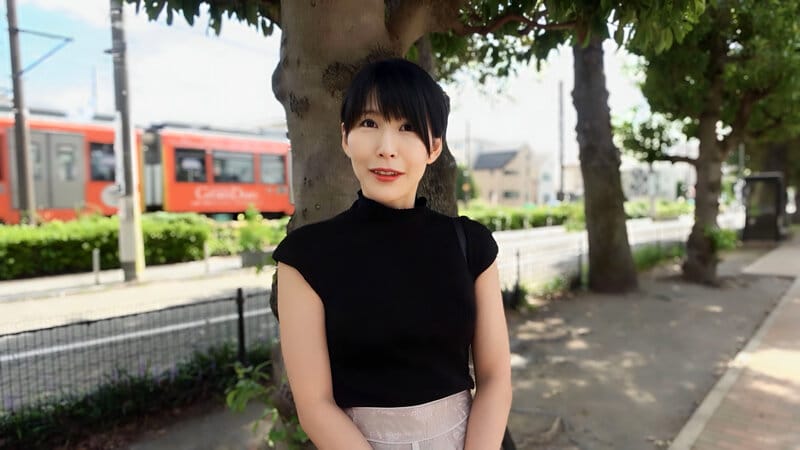 【素人四十路】地味で平凡な見た目の熟女とアプリで知り合いオフパコ！ショートカットおばさんが夫への欲求不満を他人棒でみたす！